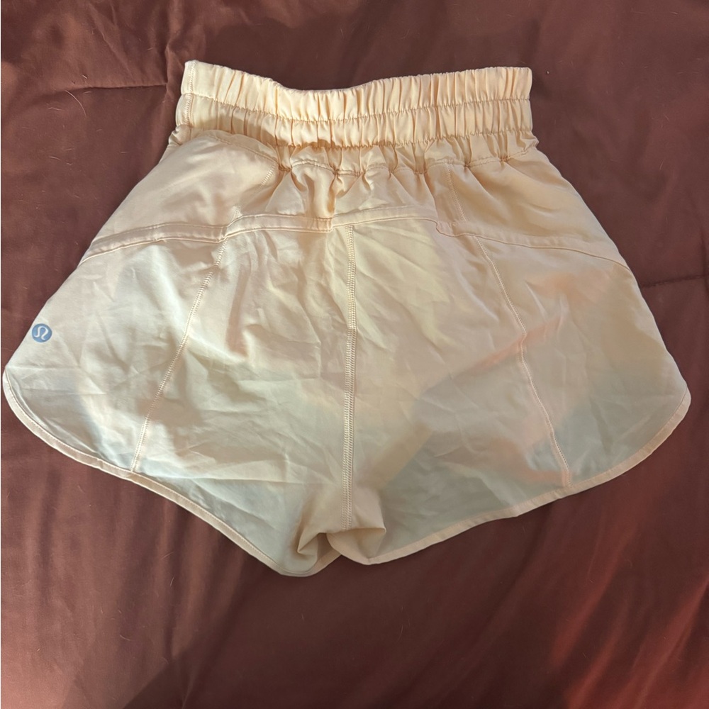lululemon track that high rise 3 inch shorts